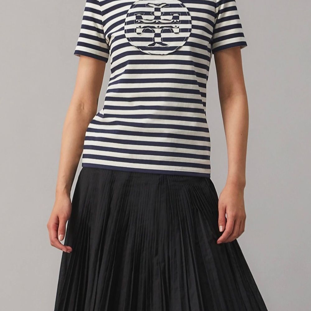 🎈SALE 🎈 Tory Burch Cotton t-shirt with Logo - Picture 12 of 12